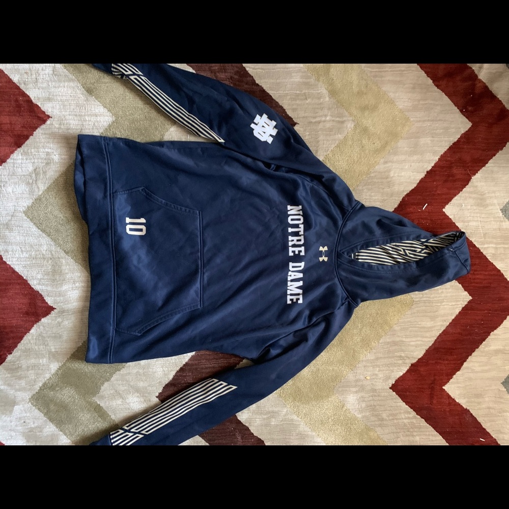 Under armor Note Dame Basketball Hoodie L